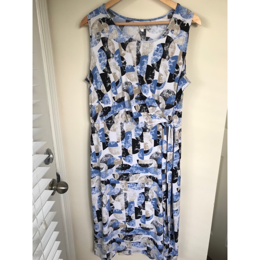 Women’s Large multi colored patterned dress
